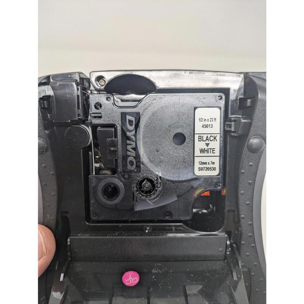 Dymo Label Manager 210D Handheld Label Printer - Picture 4 of 4